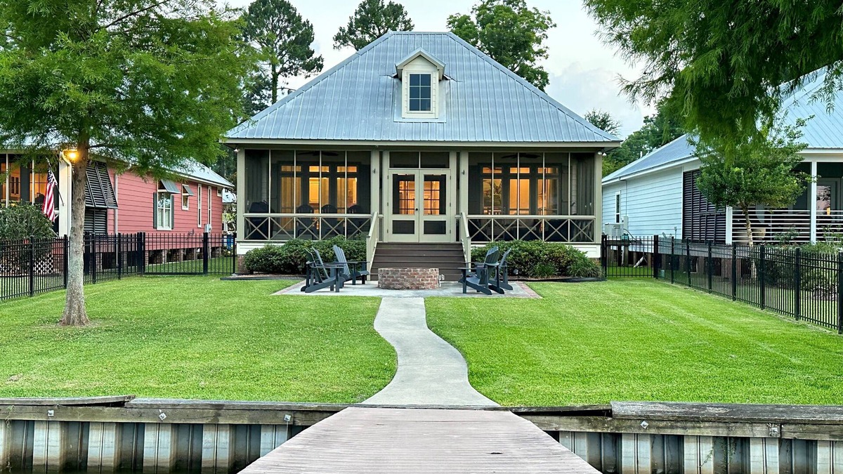 Ventress House | Drake on the Lake - False River LA