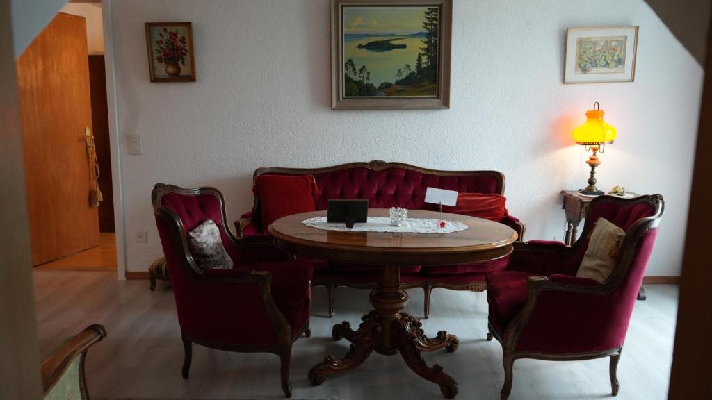 Brugg House | Dream apartment in nice villa near forest