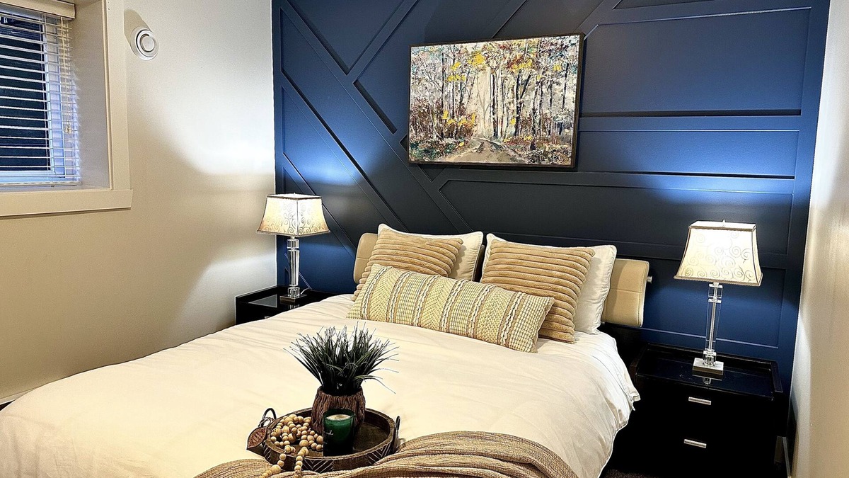 Maple Ridge Apartment | Dream Home ~ Modern & Cozy ~ We provide everything you need to feel like Home 💕