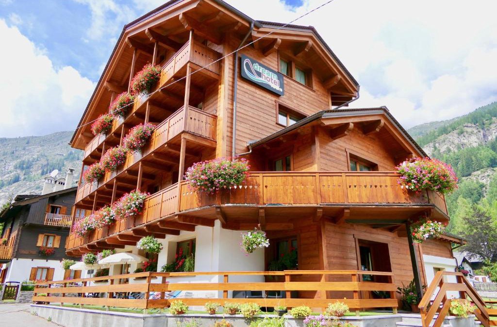 Staffa Hotel | Dream Hotel