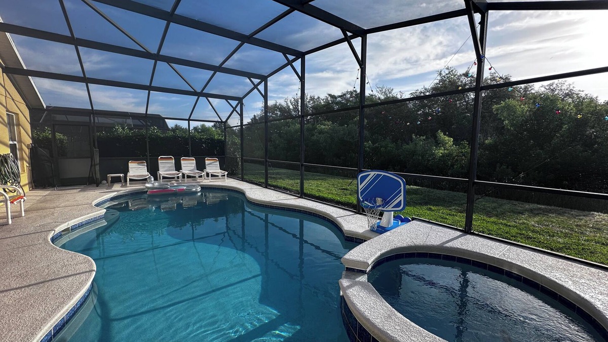 Silver Creek Villa | Dreaming of Disney? Discover the magic Walt created! Private pool, games room