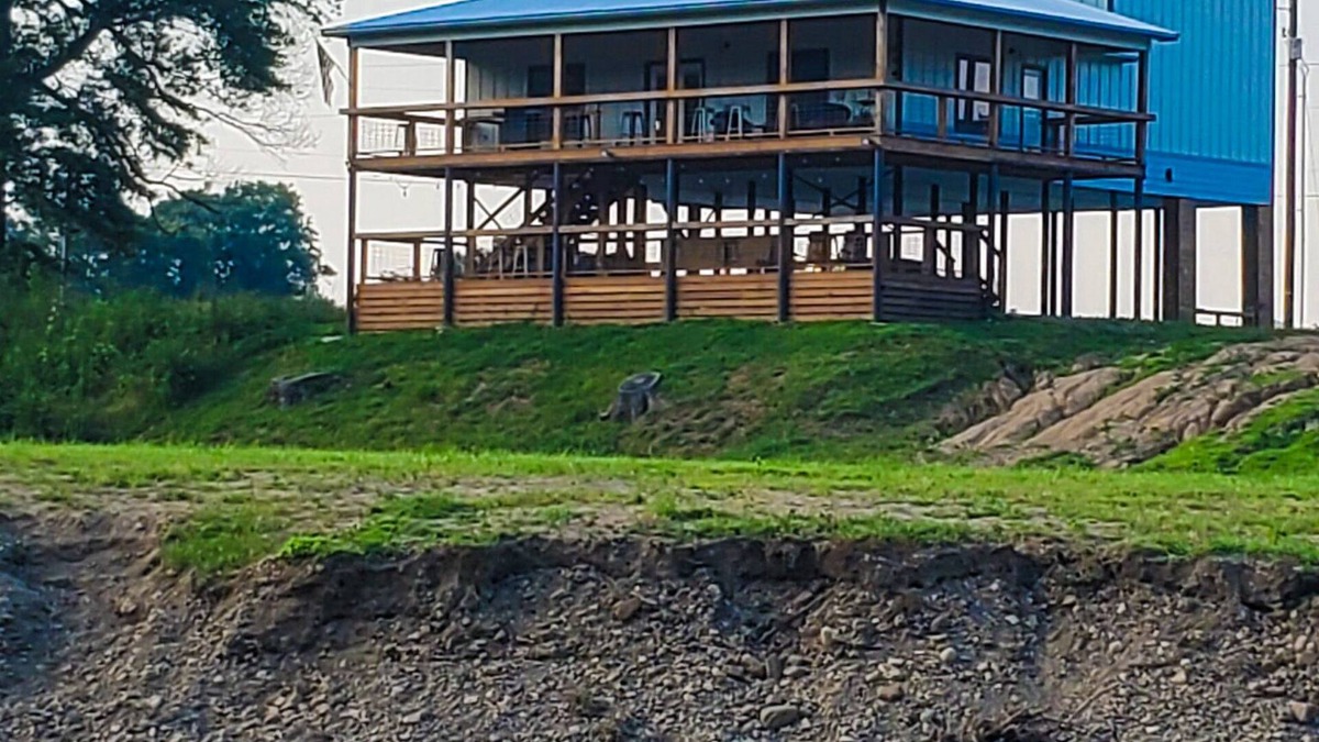 Glenwood Cabin | Dreamweaver on the Caddo!