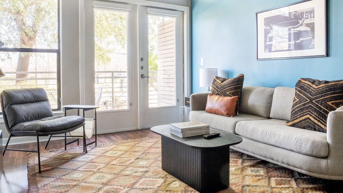 Barton Heights Apartment | Dreamy Barton Springs 1BR w/ Gym, Pool & W/D, nr Zilker, by Blueground