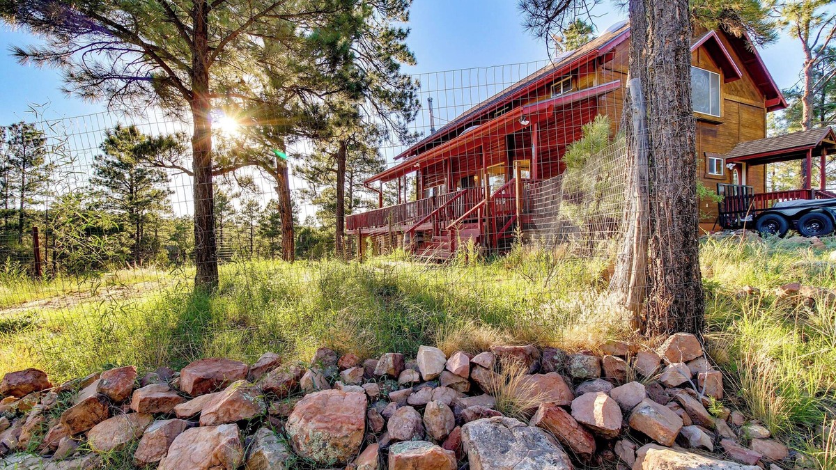 Show Low Cabin | Dreamy Deck: Show Low Cabin on Over 2 Acres!