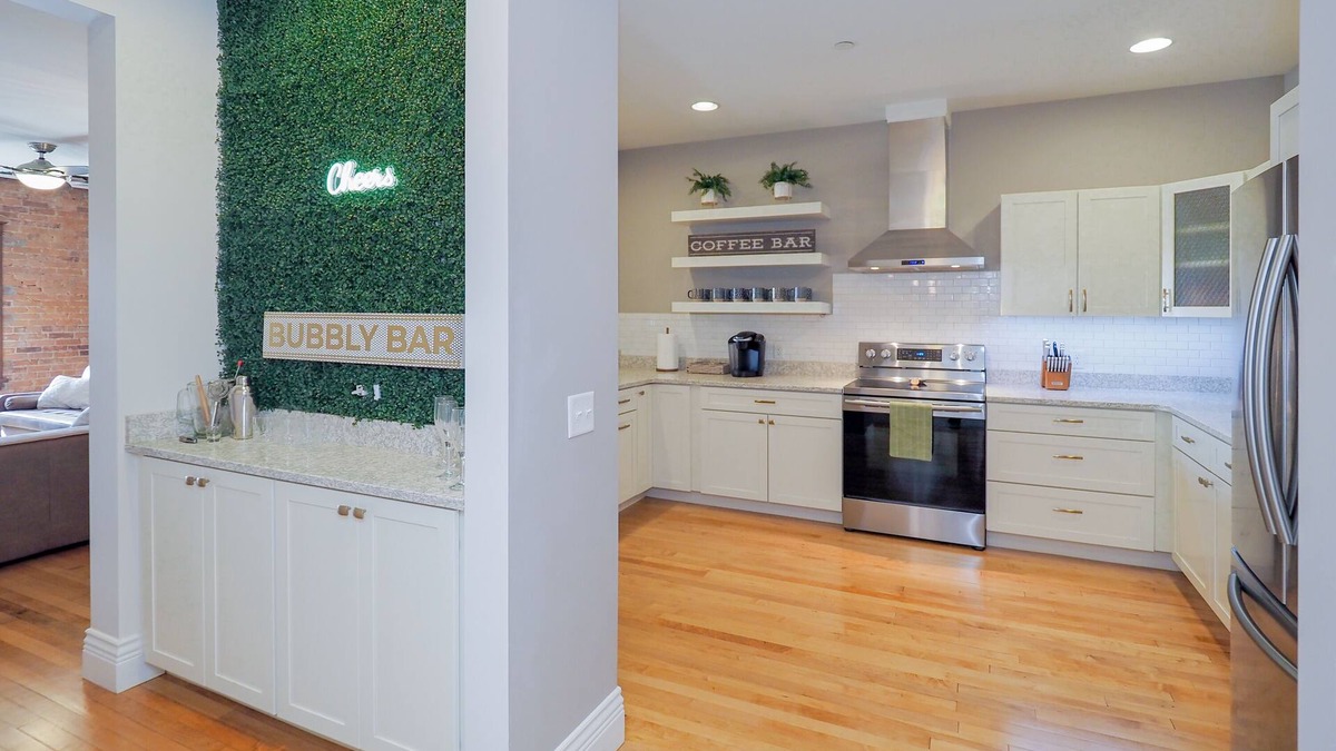 Central Business District Apartment | Dreamy Downtown Industrial Luxury Loft