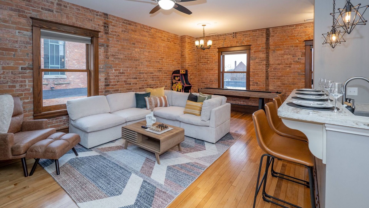 Central Business District Apartment | Dreamy Downtown Industrial Luxury Loft