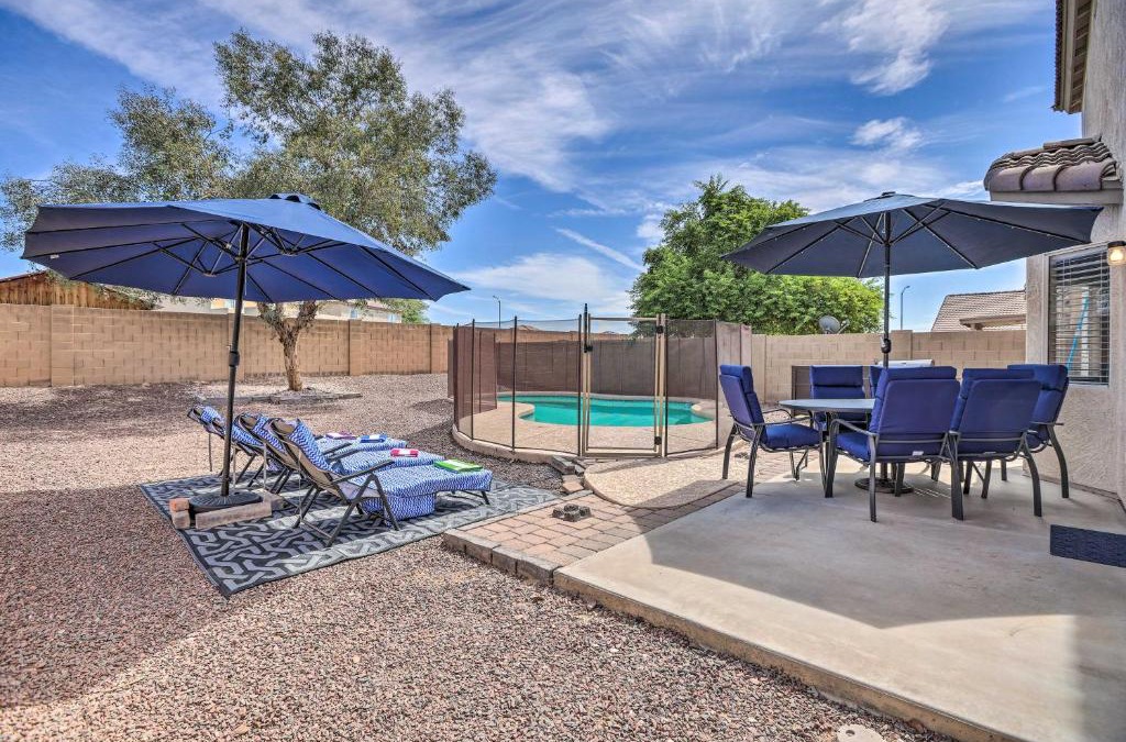 El Mirage House | Dreamy El Mirage Oasis Less Than 12 Mi to Golf and Hike