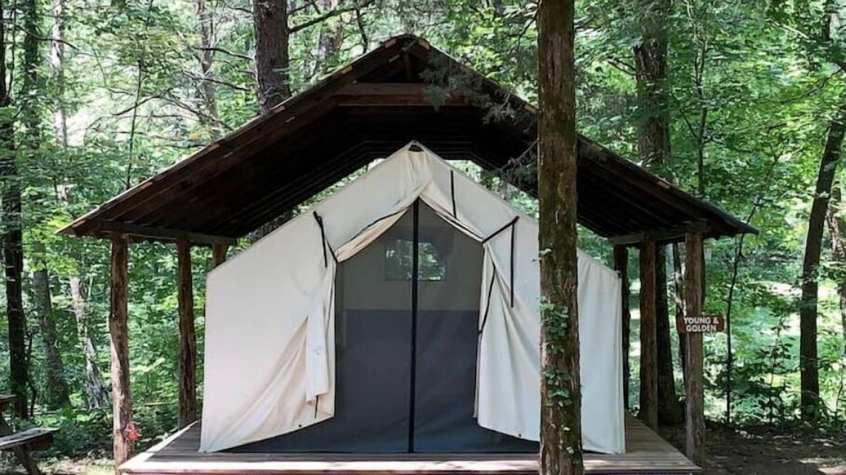 Monticello House | Dreamy Glamping Tent Near Conley Bottom