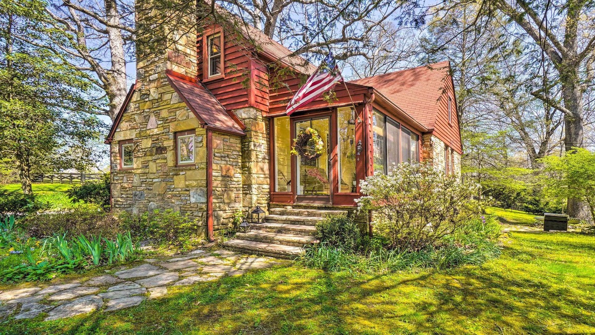 Crossville House | Dreamy Homestead Escape: Patio, Ranch On-Site