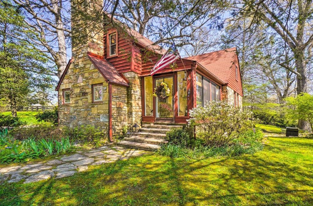 Crossville House | Dreamy Homestead Escape Patio, Ranch On-Site