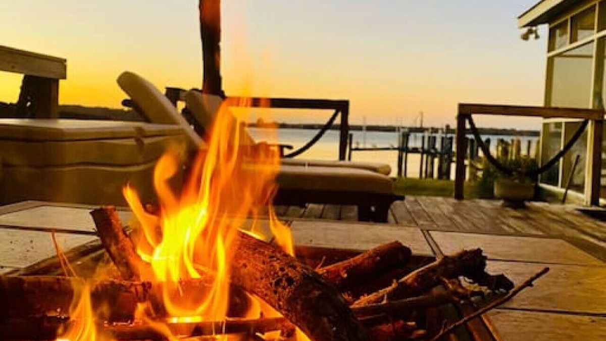 Leonardtown House | Dreamy Waterfront Cottage w/Incredible Views