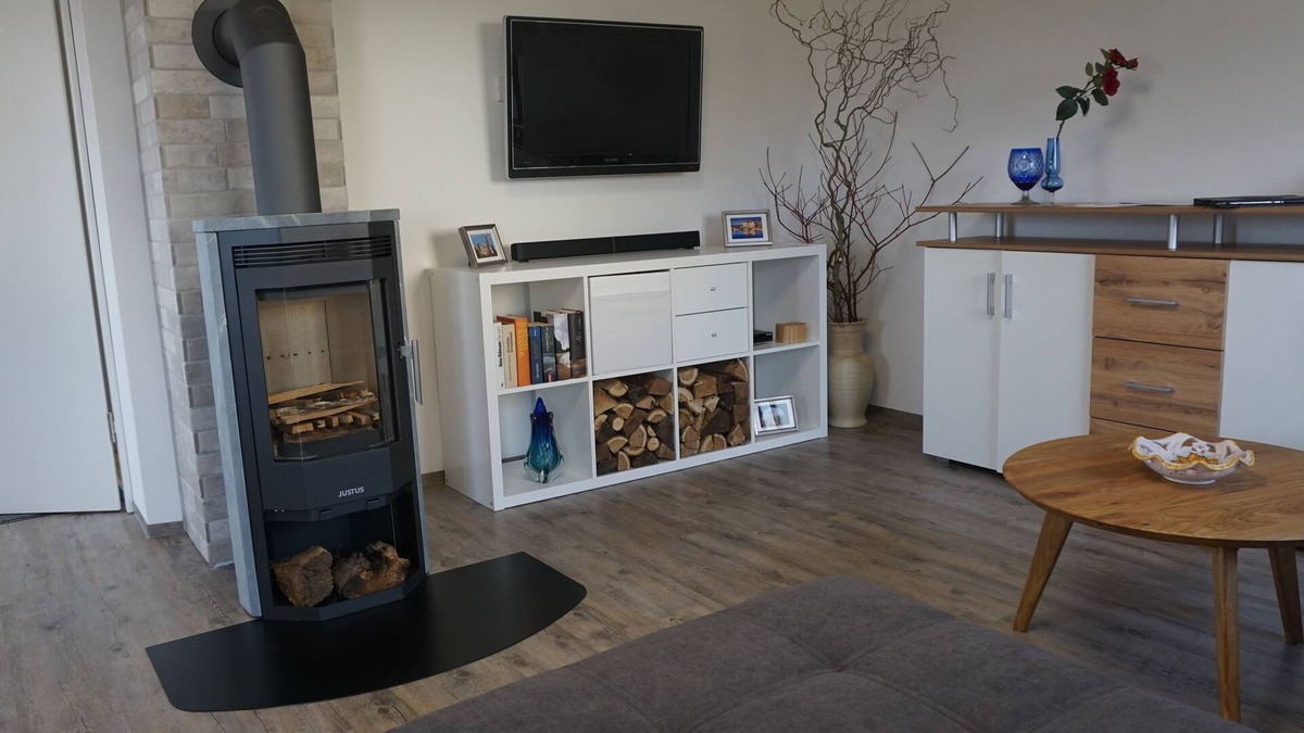 Weissig Apartment | Dresden, modern apartment between culture and nature