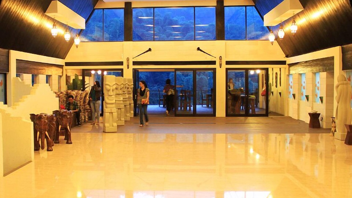 Pasirjambu Hotel | Driam Riverside Resort