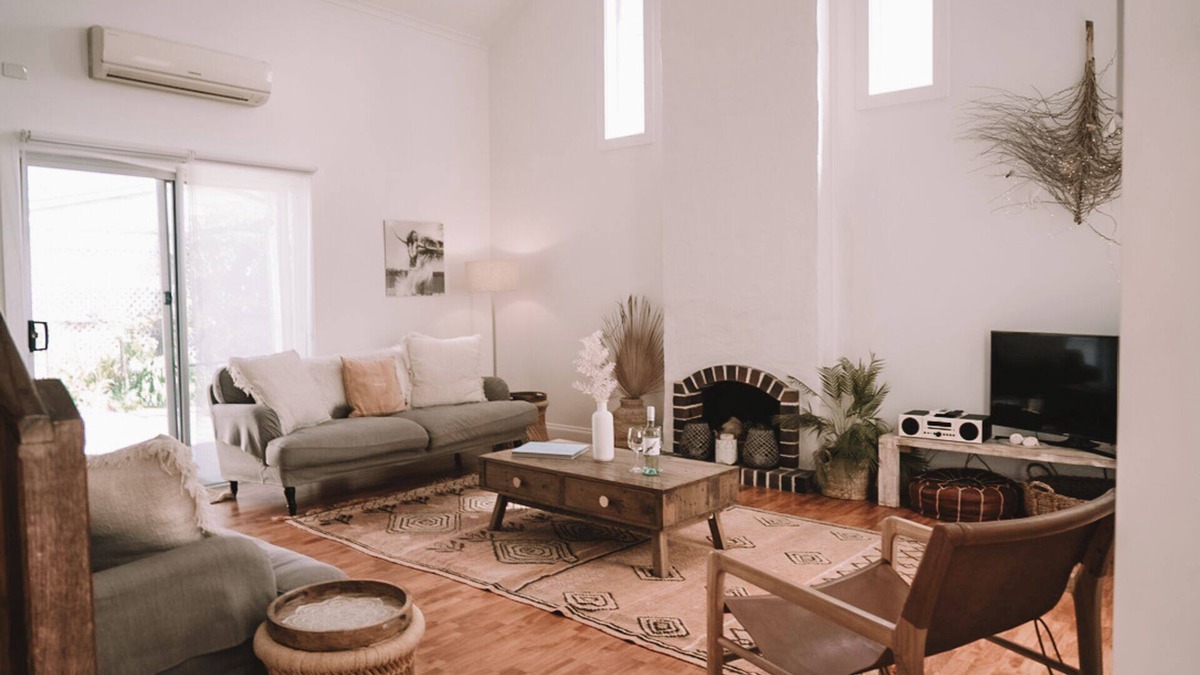 Waterhouse House | Drift Away - Best Location. 100m from Shops. 150m from beach!
