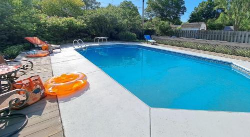Stevensville House | Drift Away Den