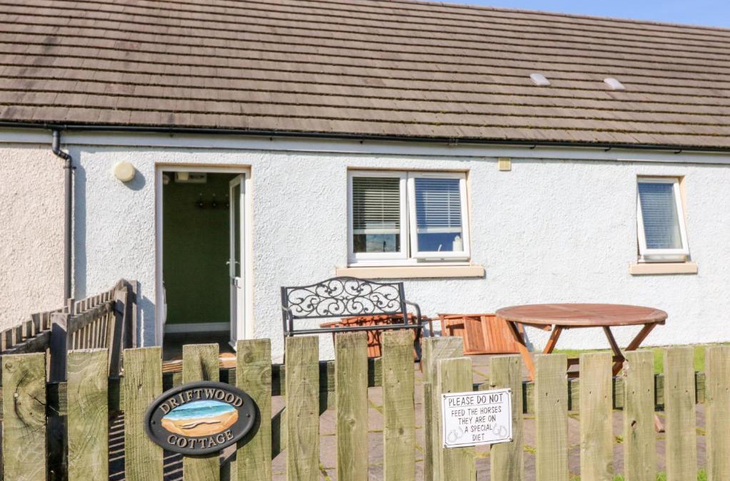 Gruline House | Driftwood Cottage