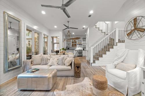 Hammocks of Seagrove House | Driftwood Dream by 30A Escapes