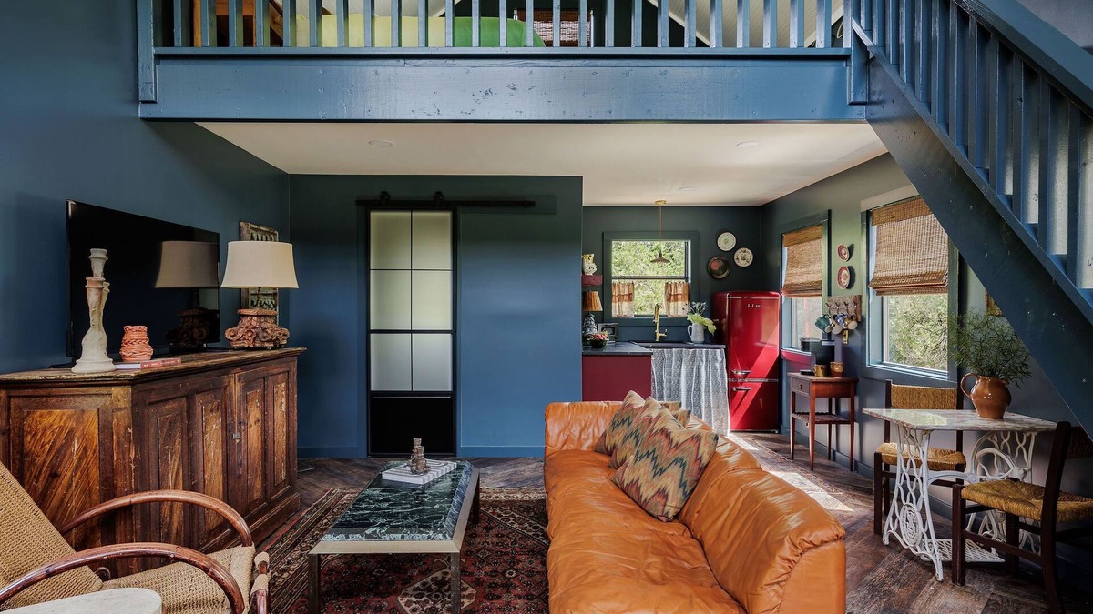 Hays County Condo | Dripping Springs Homestead - Painter's Studio in Nature