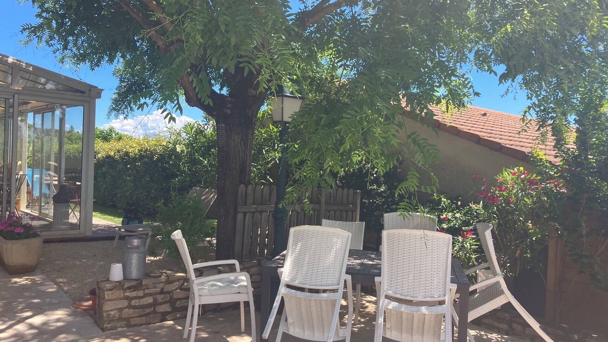 Etoile-sur-Rhone House | DROME: Single-storey house