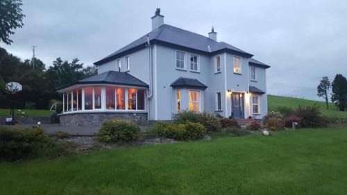 Fivemilebourne House | Drummonds House
