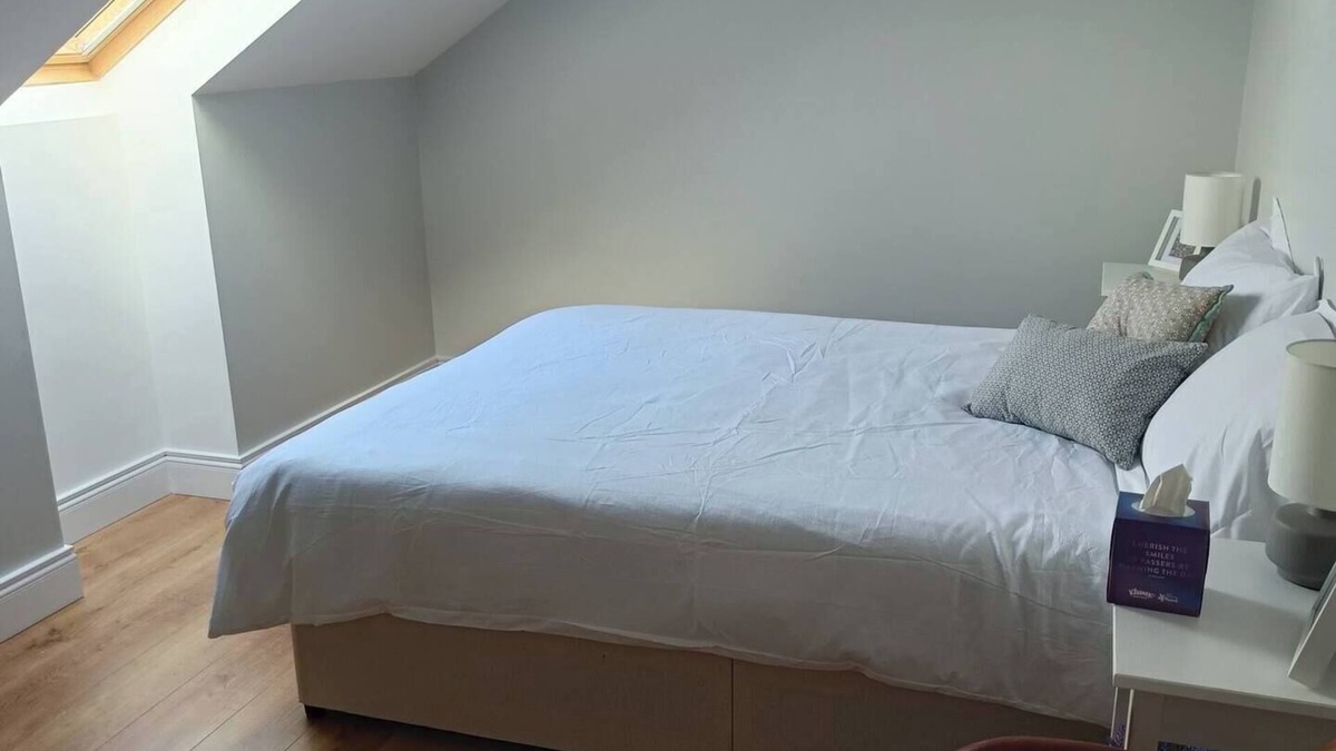 Darragh Apartment | Drumquin Accommodation Room 5
