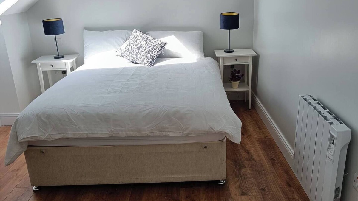 Darragh Apartment | Drumquin Accommodation nRoom 2