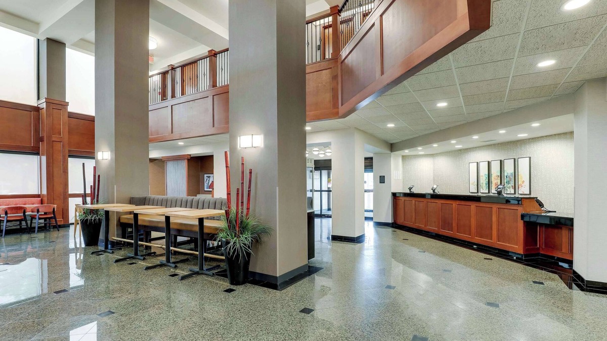 Homewood Hotel | Drury Inn & Suites Birmingham Lakeshore Drive