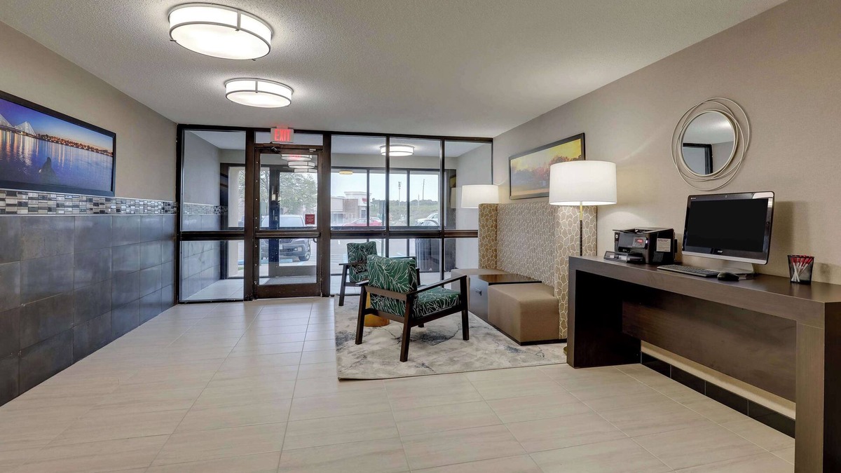 Cape Girardeau Hotel | Drury Inn & Suites Cape Girardeau