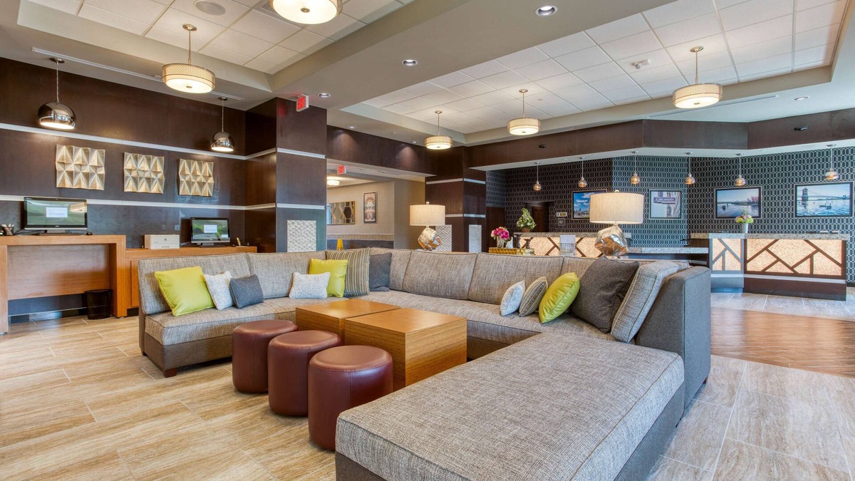Mason Hotel | Drury Inn & Suites Cincinnati Northeast Mason
