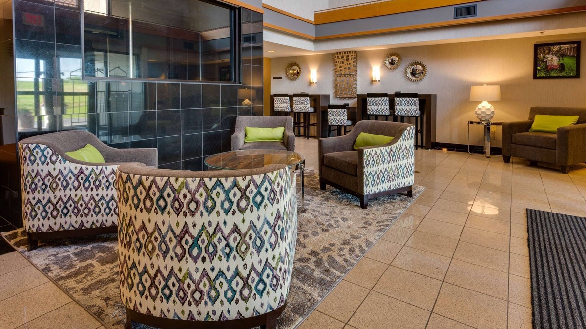 Hayti Hotel | Drury Inn & Suites Hayti Caruthersville
