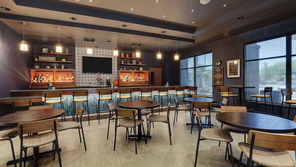 Chandler Hotel | Drury Inn & Suites Phoenix Chandler Fashion Center