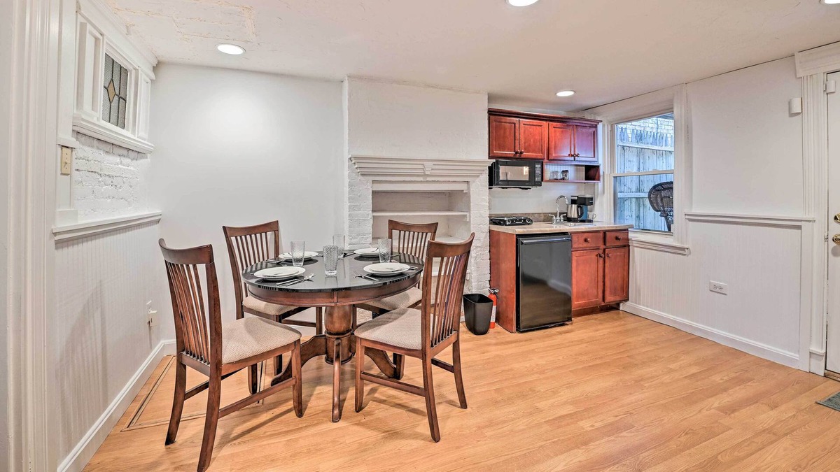 Albany Apartment | Dtwn Albany Apartment - Walkable Location!