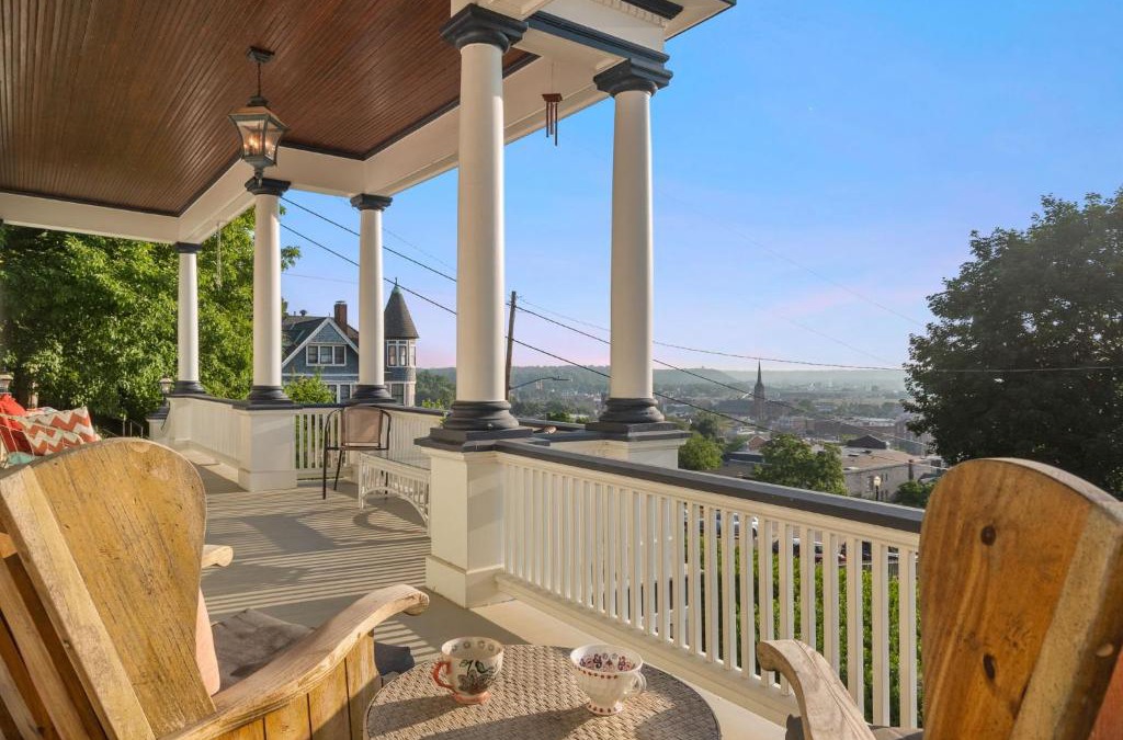 Dubuque House | Dubuque's Front Porch, Historic Charmer, Walk Downtown