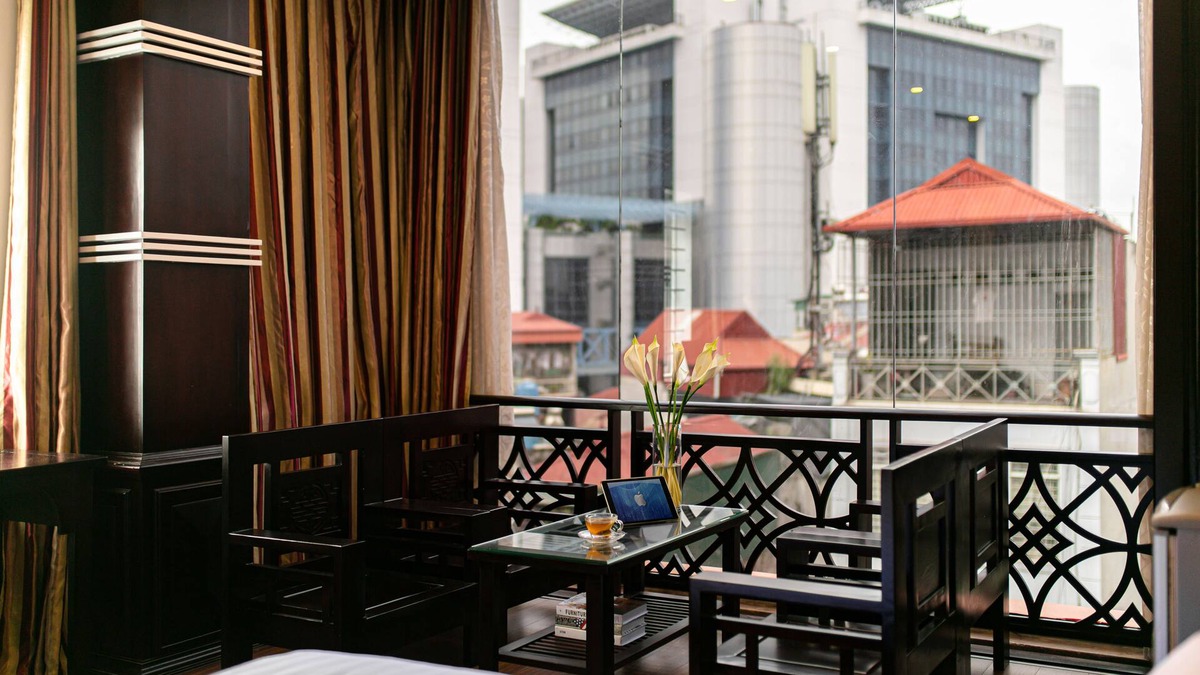 Hai Ba Trung Hotel | Duc Trong Hotel
