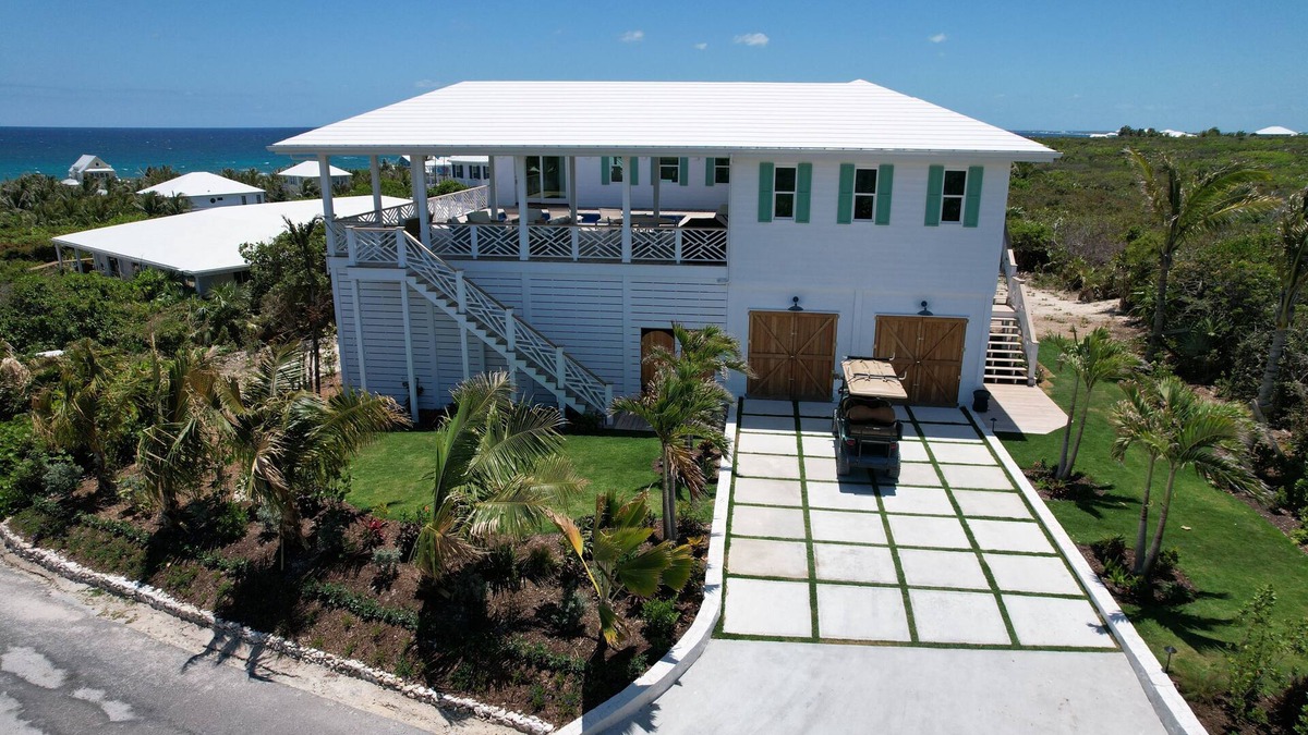 Hope Town House | "Duck Out"- Built in Feb 2025- Solar/Generator, Pool, Boat Slip- Elbow Cay