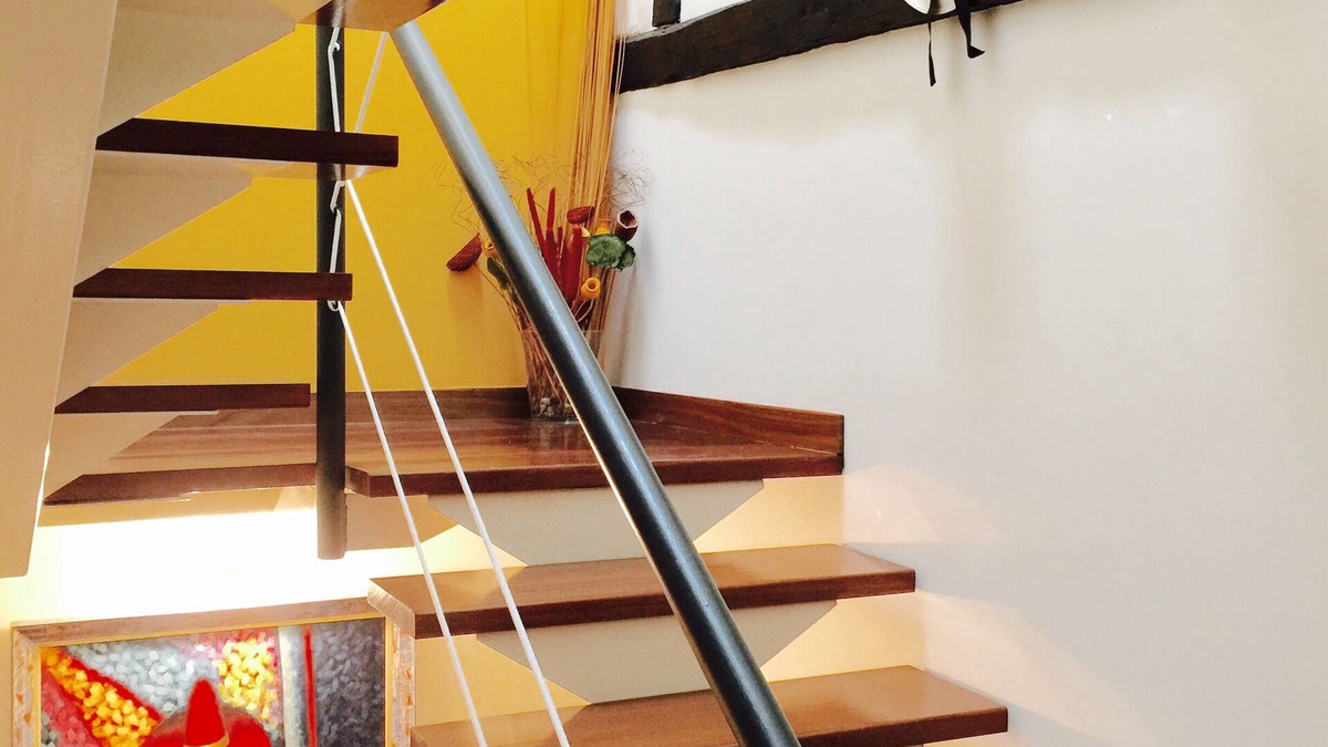 Alegria-Dulantzi House | DULANTZIKO Arbola. An old house. A modern home