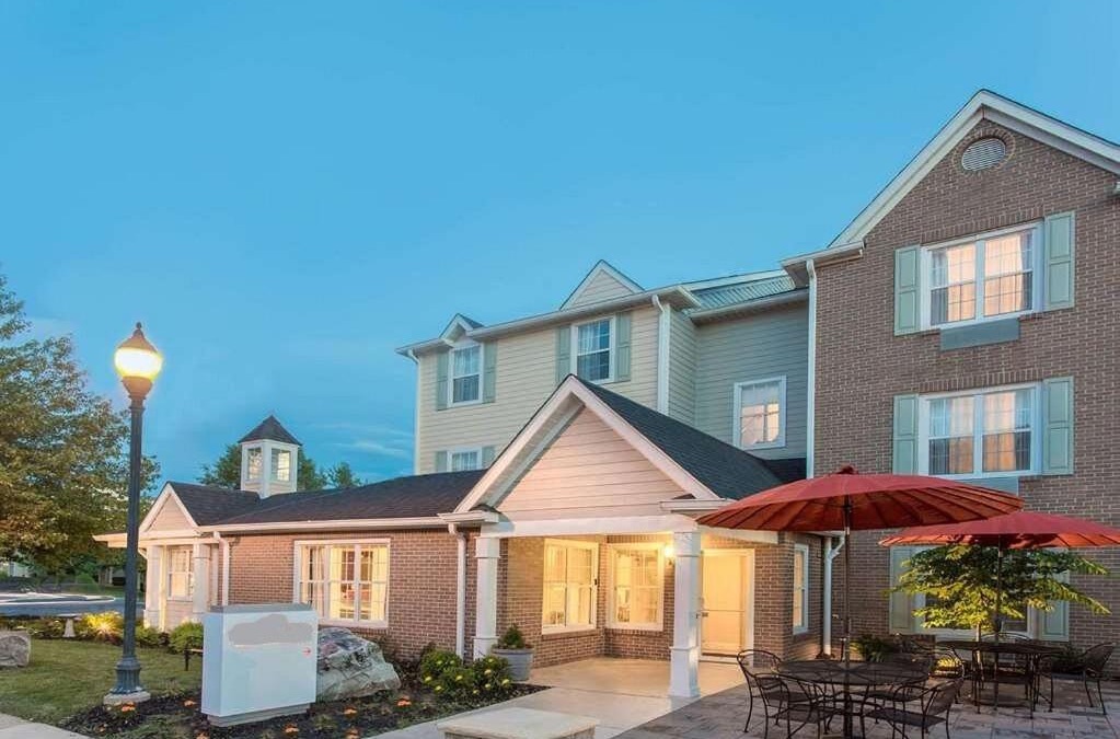 Potomac Falls Hotel | Dulles Suites Extended Stay