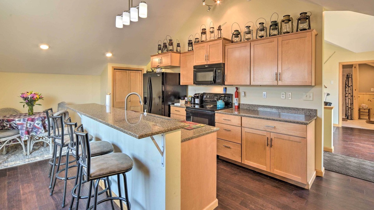 Duluth Apartment | Duluth Studio w/Sauna on Working Horse Farm!