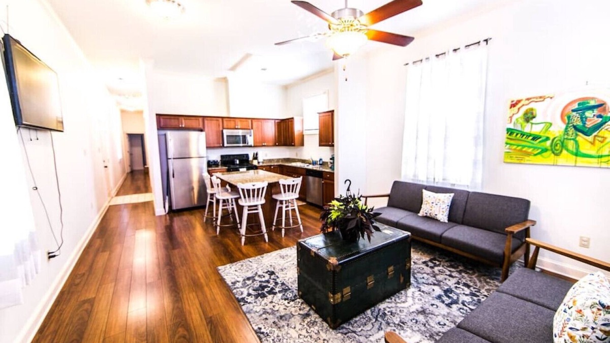 Treme House | Dumaine Cozy Home - 3 bed close to QTR