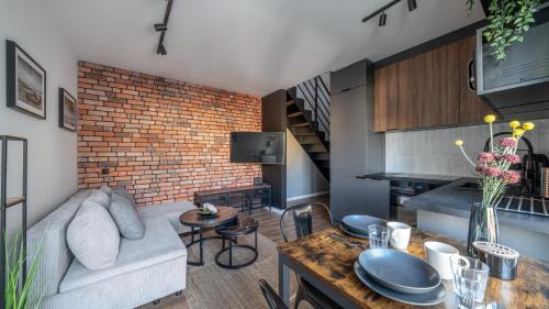 Srodmiescie Apartment | Duna, Sun & Snow