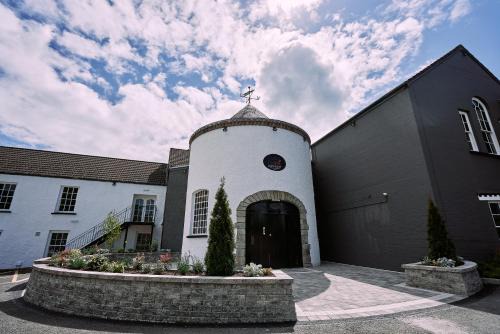 Dunadry Hotel | Dunadry Hotel And Gardens