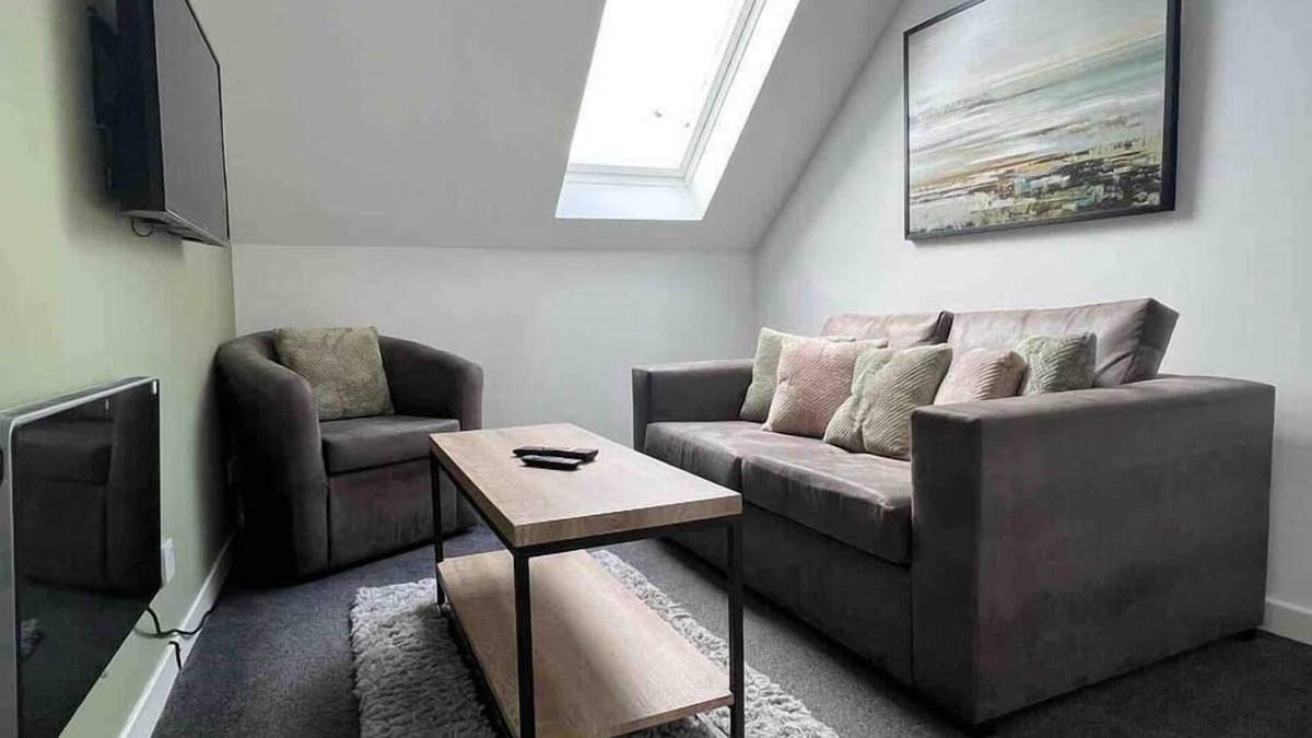 Dunbar Apartment | Dunbar High Street One Bedroom Apartment