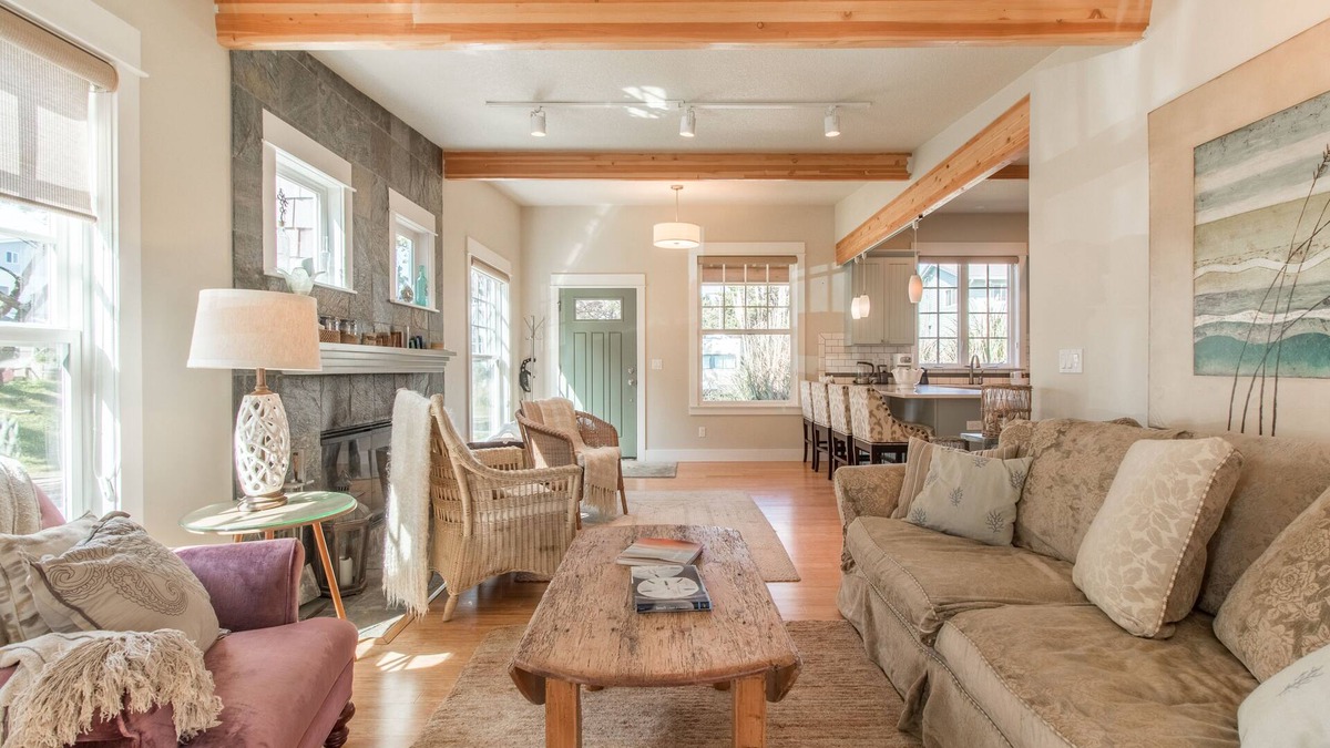 Tierra Del Mar House | Dune Grass Cottage #172 - Tasteful, charming upscale cottage just steps from the beach