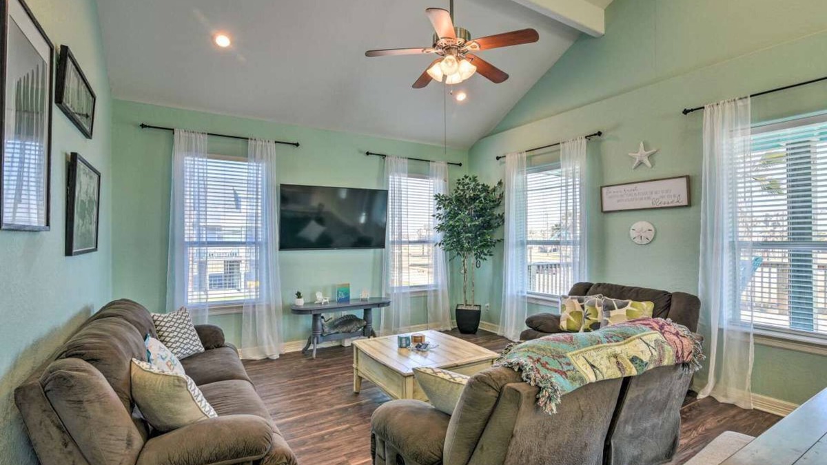 Surfside Beach House | Dune-R-Thing: New Surfside Beach House - Sleeps 10