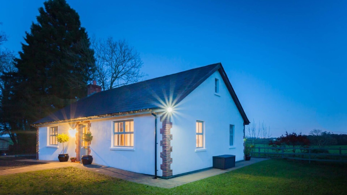 Randalstown Cottage | Duneden Cottage and grounds