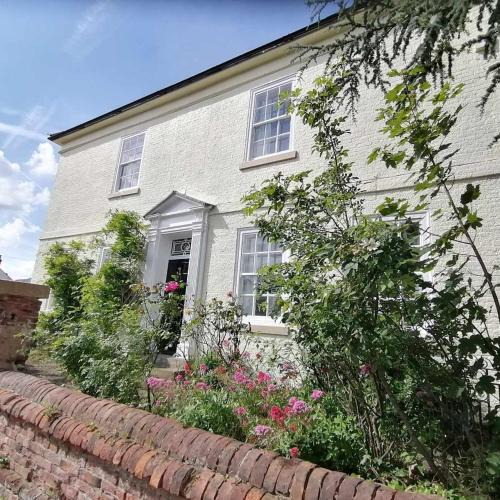 East Drayton House | Dunham House