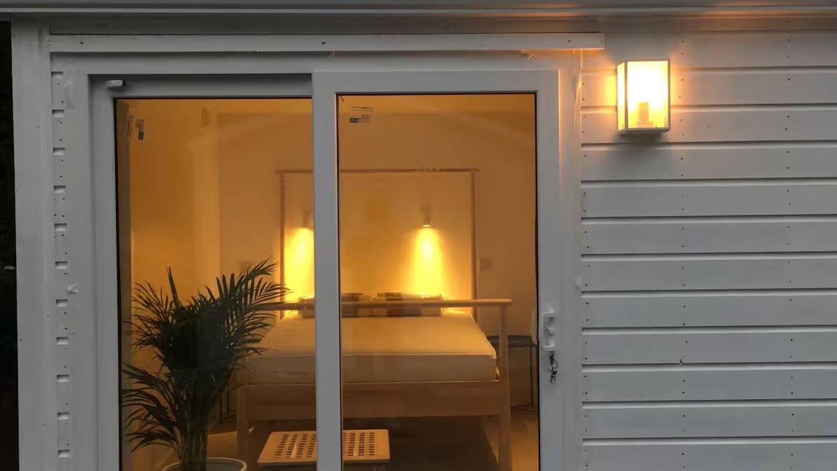 Dunmore East RV Rental | Dunmore East Glamping Cabins