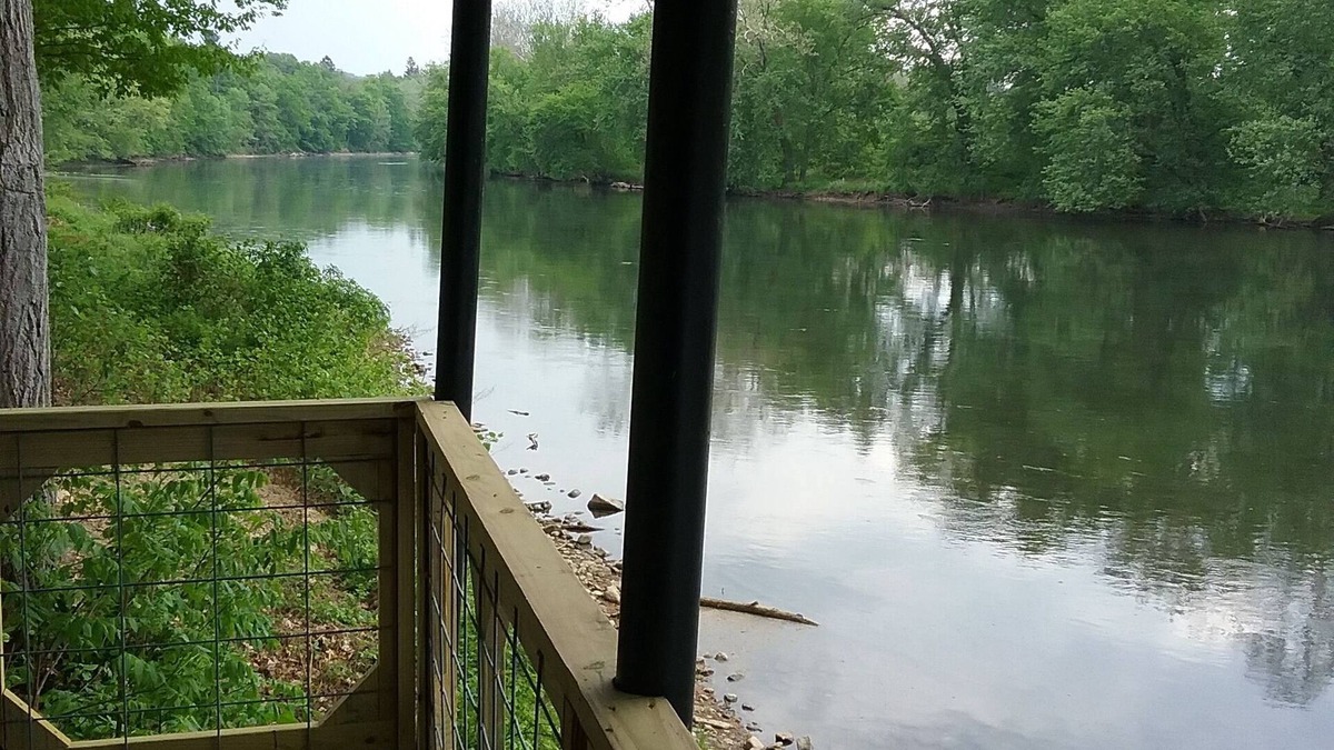 Irvine Cottage | Dunns Eddy Riverfront