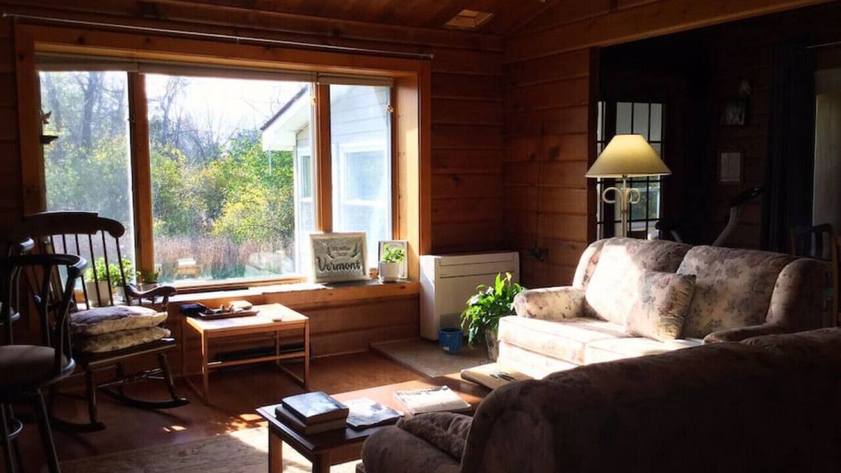 Alburg Cottage | Dunroamin on Hilltop