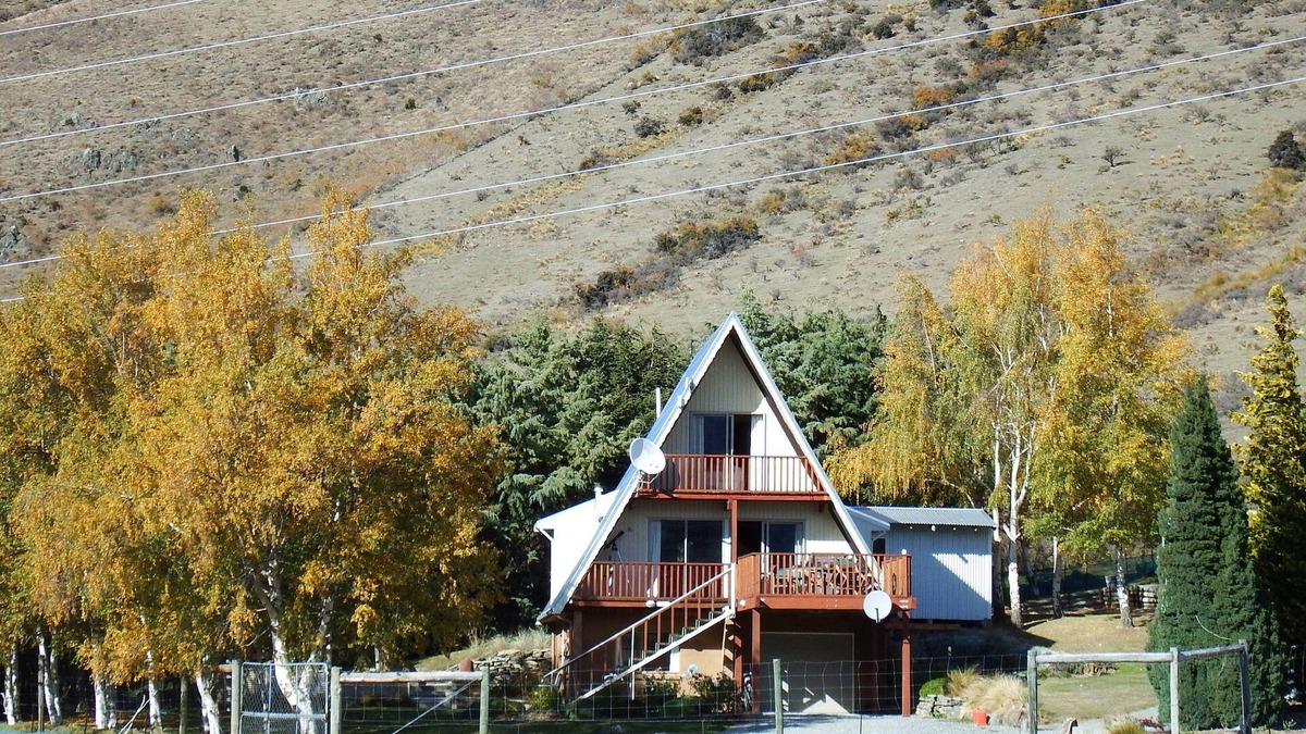 Omarama House | Dunstan Downs High Country Sheep Station